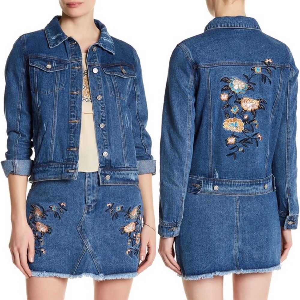 Lunik Floral Embroidered Blue Denim Jacket Cropped